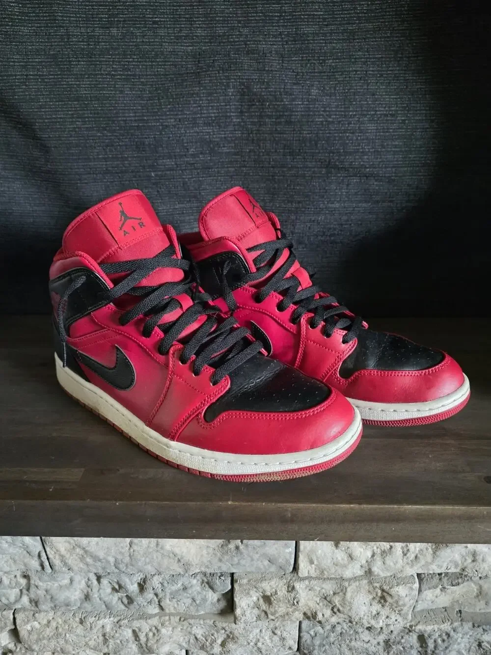 Jordan 1 Mid Men's Size 11.5 NO BOX